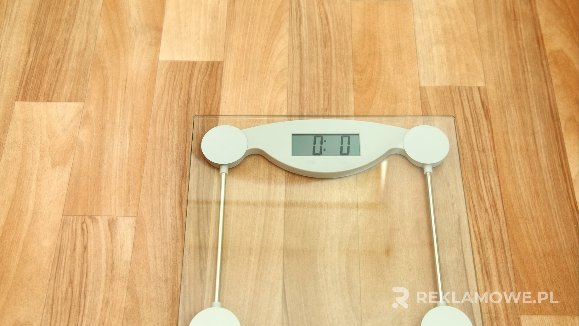 Porównanie nowoczesnych wag reklamowych