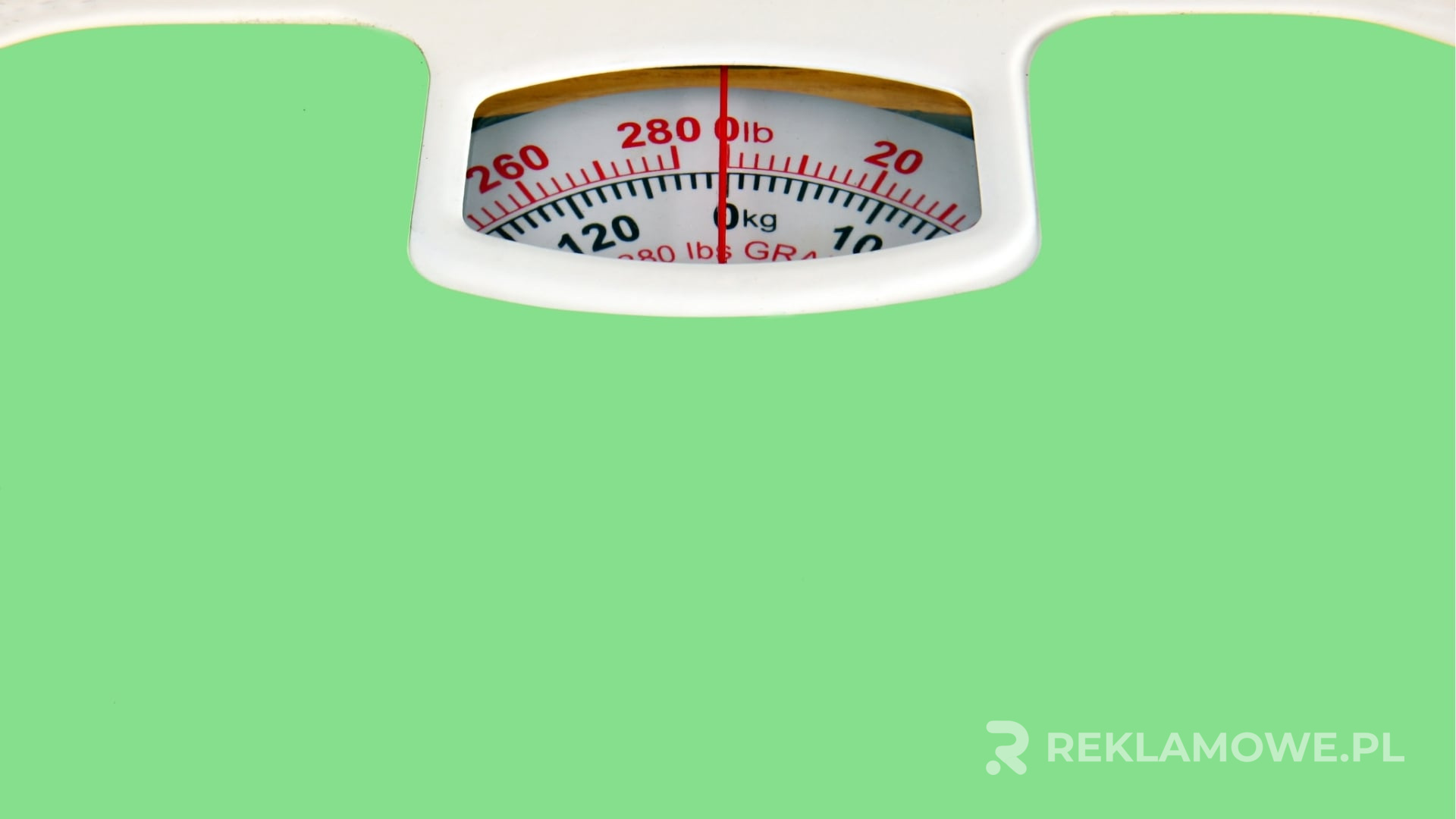 Wyświetlacze różnych typów w wagach reklamowych